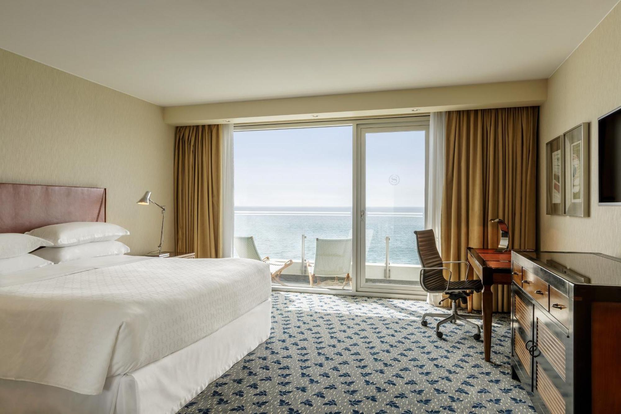 Sheraton Miramar Hotel & Convention Center Βίνα Ντελ Μαρ Εξωτερικό φωτογραφία A guest room at the Hilton San Diego Bayfront